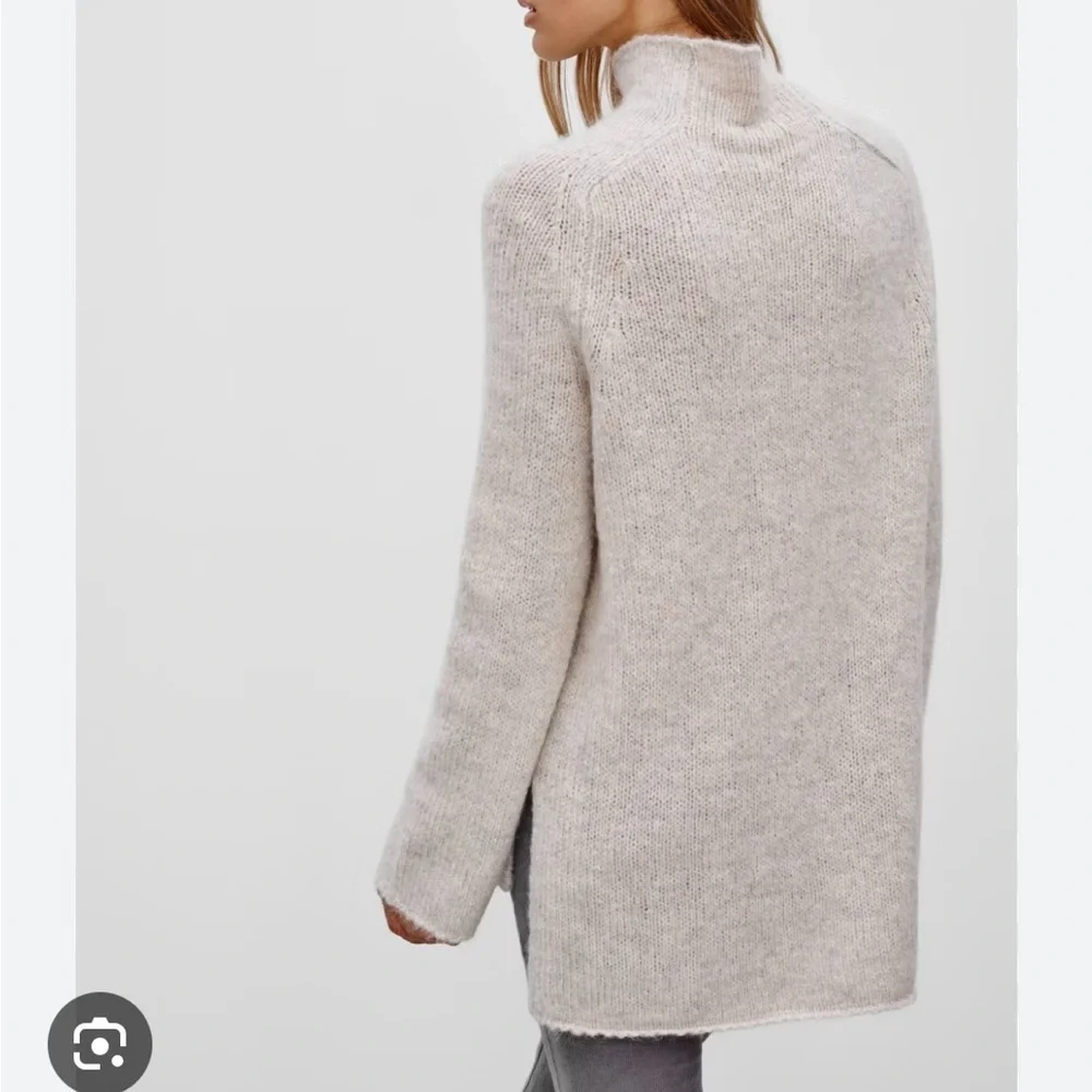 Aritzia Large Golden TNA Wool Blend Mock Neck Knit Sweater. Oatmeal. - Picture 5 of 14